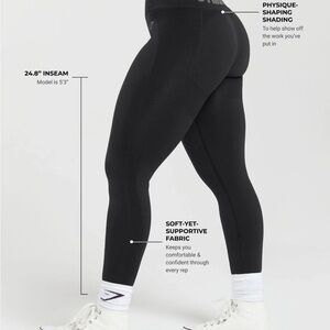 NWOT Gymshark Flex Black High-Waisted Leggings
